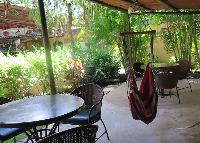 Coco Palms Hotel 3*