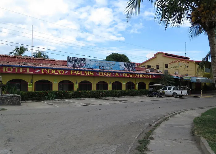 Coco Palms 3*