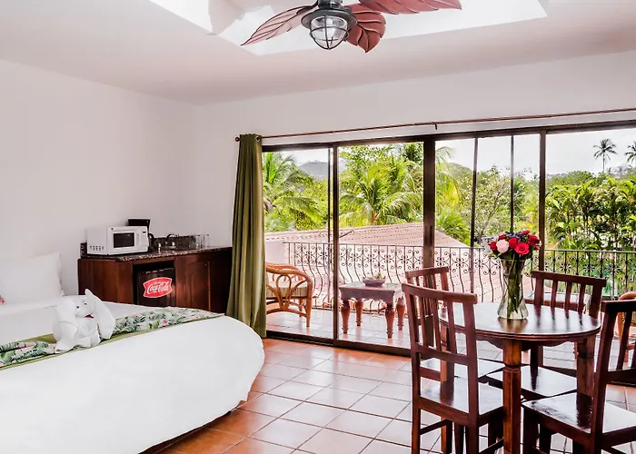 Hotel Coco Palms