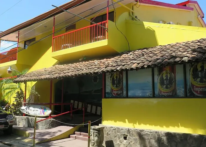 Coco Palms Hotel 3*