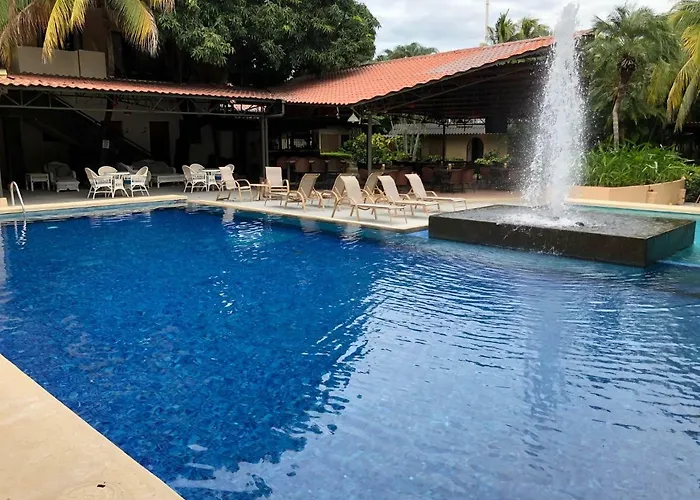 Hotel Coco Palms 3*